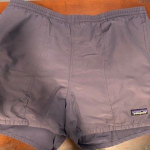 Patagonia baggies 4” inseam